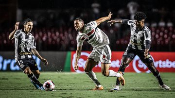São Paulo x Santos vai acontecer neste domingo, 16, no estádio do Morumbi. As duas equipes vão medir forças pela 15ª - Raul Baretta/ Santos