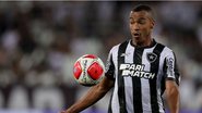 Marlon Freitas e outros dois jogadores seguem na mira do Vasco - Getty Images