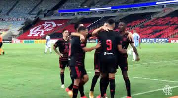 Rodrigo Muniz marca duas vezes e Flamengo vence o Macaé pelo Campeonato Carioca - Reprodução/ Flamengo