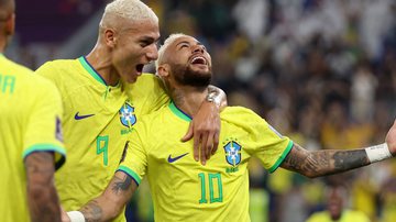 Neymar presta homenagem a Neymar e Ronaldo após a Copa - Getty Images