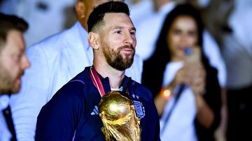 Messi possui uma fortuna milionária desde que estreou no futebol profissional - Getty Images