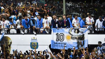 Craque da Argentina mostrou as sequelas no seu corpo após a comemoração da Copa do Mundo - GettyImages