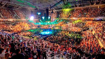 Plataforma do UFC chega ao Brasil no próximo ano - UFC