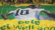Santos pode aposentar camisa 10 usada por Pelé - Getty Images