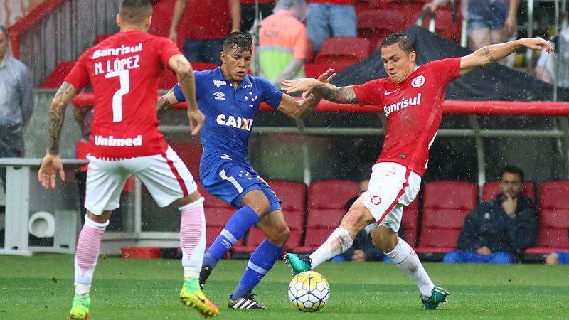 Lucas Romero foi comandado por Mano Menezes no Cruzeiro e pode parar no Internacional - GettyImages