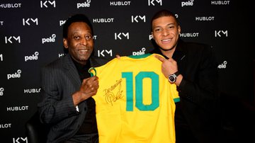 Mbappé se encontrou com Pelé em uma oportunidade - GettyImages