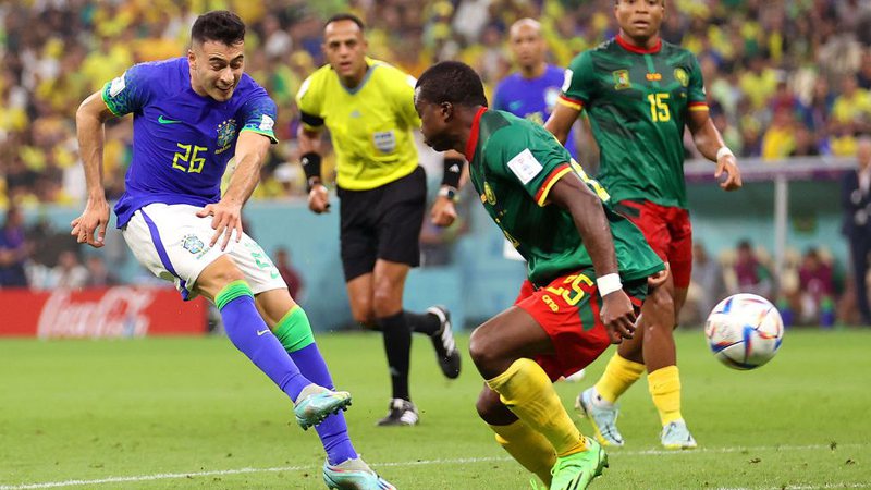 Jogo do Brasil contra Camarões na Copa do Mundo gera memes