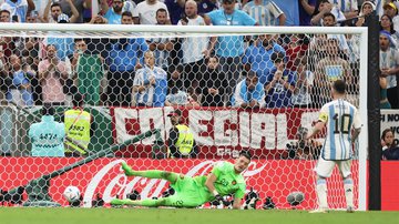 Messi cobra primeiro pênalti, e brasileiros ‘cornetam’ Brasil - GettyImages