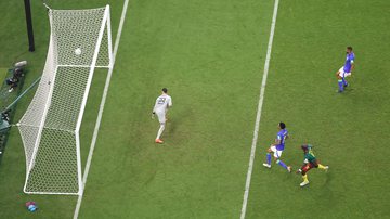 Momento do gol de Camarões na Copa do Mundo - Getty Images
