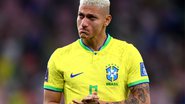Richarlison sofreu lesão enquanto defendia o Brasil na Copa do Mundo - Getty Images
