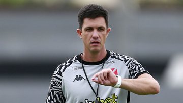 O Vasco foi atrás de Corinthians e São Paulo para reforçar o seu elenco para a temporada de 2023 - Daniel Ramalho/CRVG