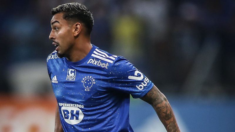 Ex-Cruzeiro, Matheus Bidu foi apresentado pelo Corinthians e falou sobre Ronaldo Fenômeno - Cris Mattos/Staff Images