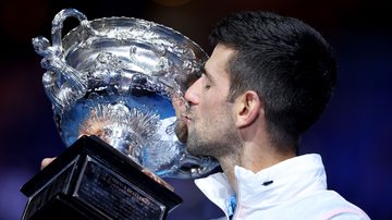 Djokovic bate Tsitsipas e conquista o Australian Open - GettyImages
