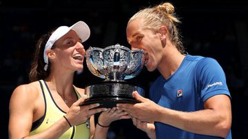 Luisa Stefani e Rafael Matos foram campeões do Australian Open - GettyImages