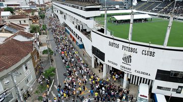 Velório de Pelé é encerrado e cotejo será pelas ruas de Santos - GettyImages
