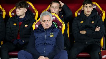 Mourinho dispara após eliminação da Roma - Getty Images