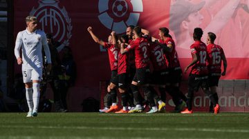 Jogadores do Mallorc comemoram gol contra marcado por Nacho Fernández - Getty Images