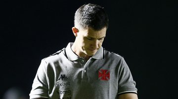 Mauricio Barbieri, técnico do Vasco, quer sair com a vitória da partida contra o Flamengo - Daniel Ramalho/CRVG