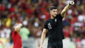 Mauricio Barbieri quer seguir com o Vasco no Campeonato Carioca; Flamengo é o próximo rival - Daniel Ramalho/CRVG
