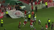 Briga entre Inter x Caxias tem atitude inusitada do atacante Pedro Henrique - Reprodução/TNT Sports
