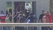 Torcida do Flamengo em protesto no CT - Reprodução/Twitter