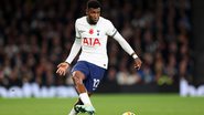Emerson Royal defendendo o Tottenham na Premier League - Getty Images