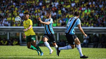 Grêmio foi derrotado na primeira semifinal do Campeonato Gaúcho - Enoc Júnior / Ypiranga