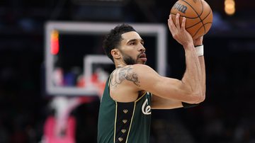Boston Celtics bate Milwaukee Bucks na NBA - Getty Images