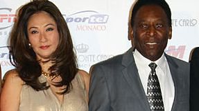 Pelé e sua então esposa Márcia Aoki - Getty Images