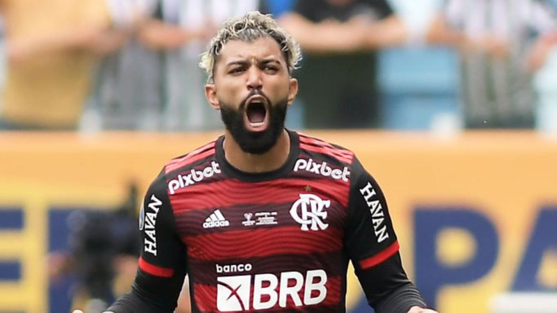 SAIU! Com surpresas, Flamengo divulga escalação para jogo contra o Aucas,  pela Libertadores
