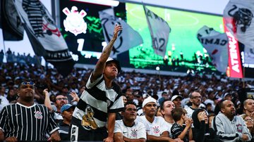 Corinthians será denunciado no STJD por gritos homofóbicos em clássico - Getty Images