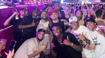Jogadores do Fortaleza curtem show de Thiaguinho - Reprodução/ Instagram