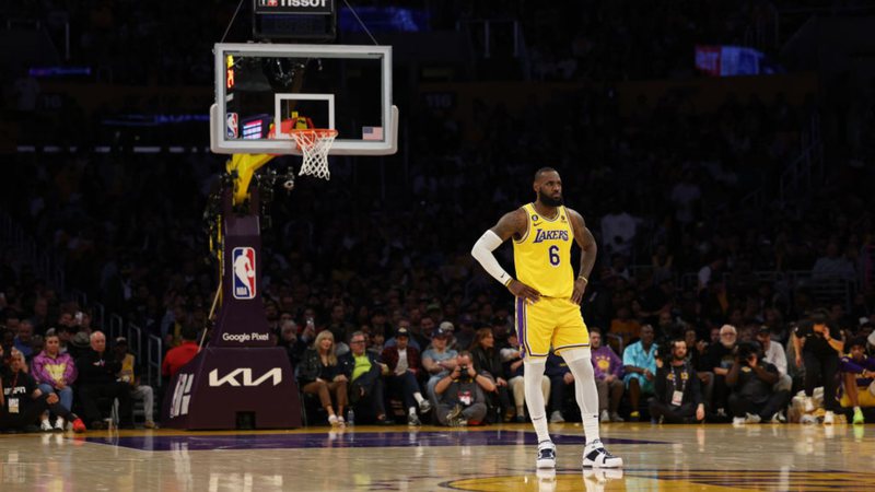 NBA: LeBron James faz alerta ao Lakers rumo ao terceiro jogo