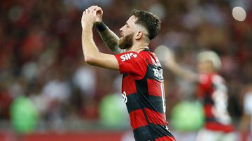 Flamengo busca vitória nos acréscimos contra o Corinthians - Getty Images