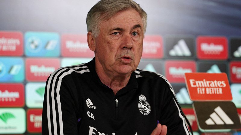 Ancelotti pede mais reforços ao Real Madrid - Reuters by VIOLETA SANTOS MOURA