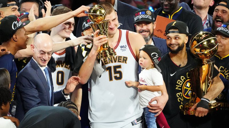 Jokic lidera todas as estatísticas individuais dos playoffs da NBA - Reuters/ Ron Chenoy