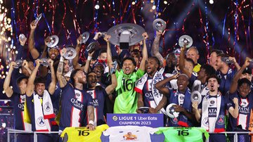 Elenco do PSG conquistador do último Campeonato Francês - Getty Images