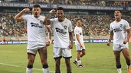 Tiquinho marca mais uma vez, Botafogo vence e se isola na liderança - Vitor Silva / Botafogo