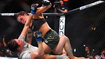 Amanda Nunes se despediu do UFC com uma grande vitória contra Irene Aldana - Reuters - Sergei Belski