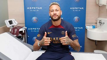 Com contrato com o PSG até 2027, Neymar segue envolvido em rumores sobre uma possível saída do clube francês - Foto: Divulgação/PSG