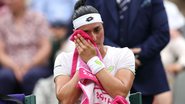 Ons Jabeur perdeu novamente o título de Wimbledon e a derrota chegou das mãos de Marketa Vondrousova - GettyImages