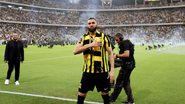 Karim Benzema vai ter a chance de vestir a camisa do Al Ittihad - GettyImages