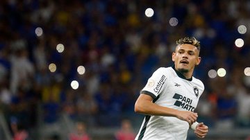 Botafogo confirma lesão de Tiquinho Soares e divulga previsão de volta - Vitor Silva / Botafogo