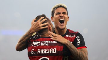 Comando do futebol do Flamengo entende que clube carioca precisa dos dois centroavantes que possui; Mas, para Sampaoli, camisa 9 virou terceira opção - GettyImages