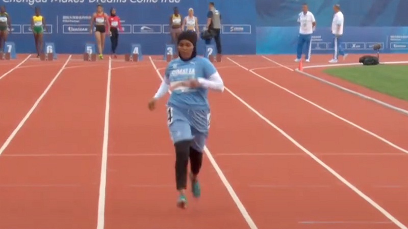 Atleta da Somália faz pior tempo da história nos 100 metros e é investigada - Reprodução: Twitter