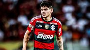 Flamengo recebeu oferta por Ayrton Lucas do futebol saudita - Reprodução Instagram