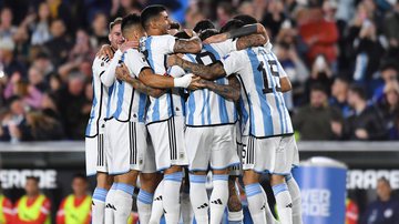 Argentina x Holanda: jogadores se desentendem em campo e iniciam tumulto