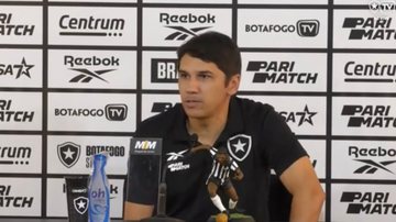 Coletiva de Lúcio Flávio, técnico do Botafogo - Reprodução/Youtube