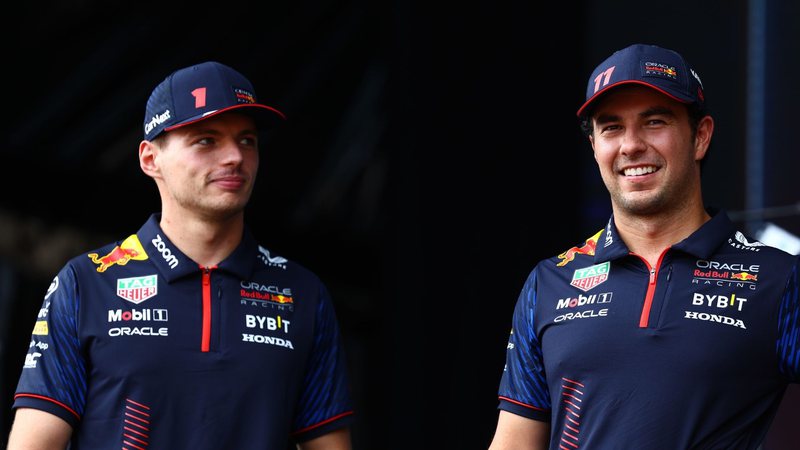 Max Verstappen e Sergio Pérez, pilotos da Red Bull Racing na F1 - Getty Images