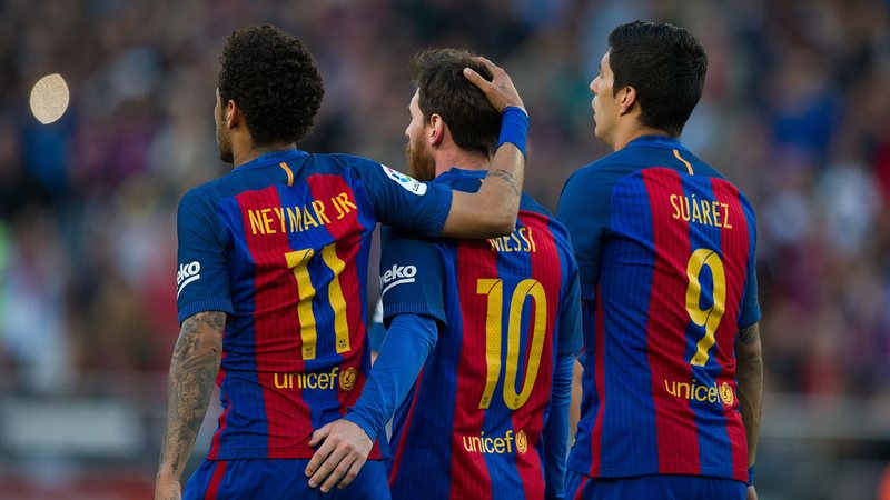 Messi e Suárez publicam mensagens de apoio à Neymar após lesão - Getty Images